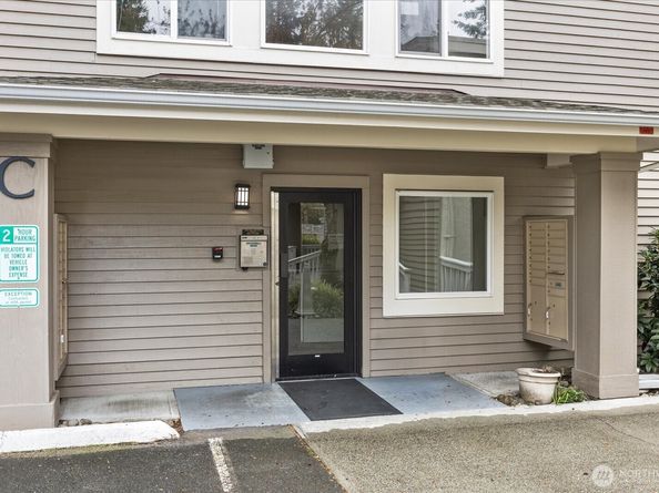 12631 NE 9th Place C205, Bellevue WA 98005