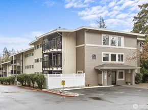 12631 NE 9th Place C205, Bellevue WA 98005