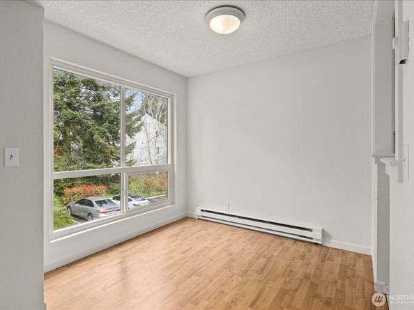 12631 NE 9th Place C205, Bellevue WA 98005