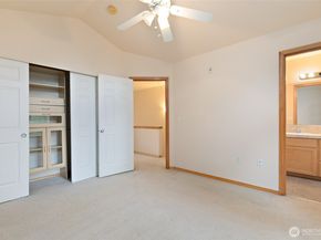 11564 SE 170th Court, Renton WA 98055