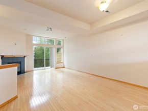 11564 SE 170th Court, Renton WA 98055