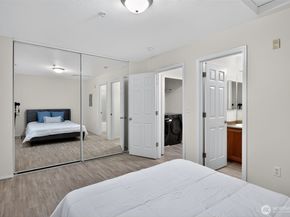 28700 34th Avenue S F3, Auburn WA 98001