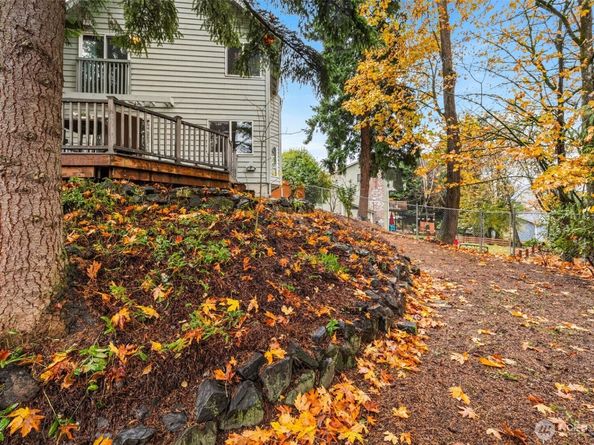 3001 Smithers Court S, Renton WA 98055