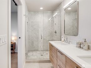 2014 E Pine Street B, Seattle WA 98122