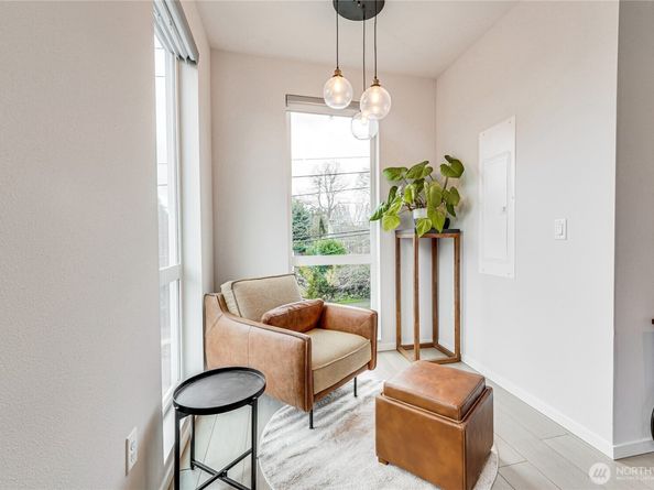 2014 E Pine Street B, Seattle WA 98122