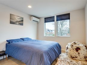 2014 E Pine Street B, Seattle WA 98122