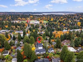 10813 24th Avenue NE, Seattle WA 98125