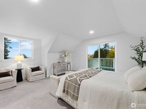 10813 24th Avenue NE, Seattle WA 98125