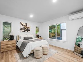 10813 24th Avenue NE, Seattle WA 98125