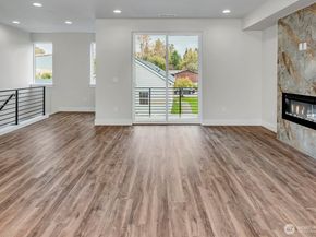 1515 243rd Place SW B, Bothell WA 98021