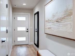 1524 243rd Place SW B, Bothell WA 98021