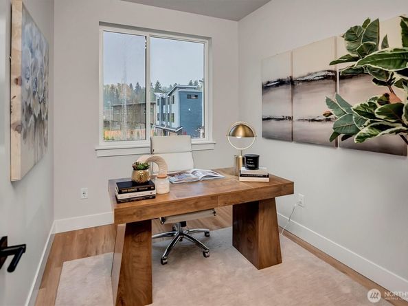 1524 243rd Place SW B, Bothell WA 98021