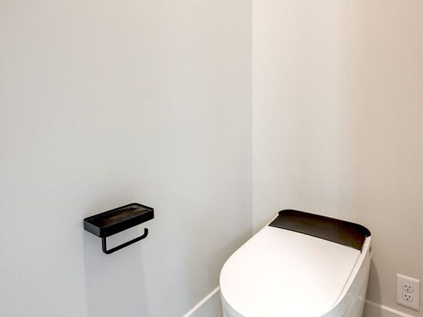 1524 243rd Place SW B, Bothell WA 98021