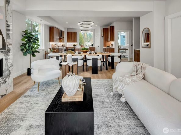 1524 243rd Place SW B, Bothell WA 98021