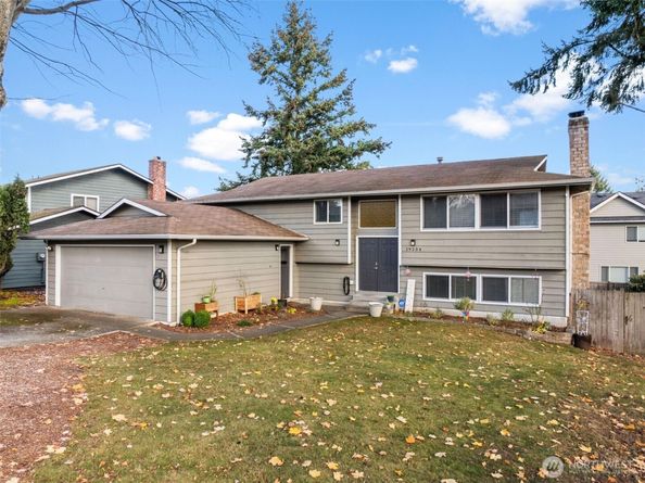 19234 121st Place SE, Kent WA 98031