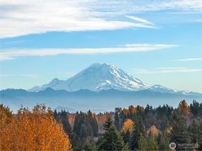 19234 121st Place SE, Kent WA 98031