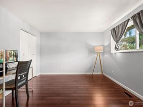 19234 121st Place SE, Kent WA 98031