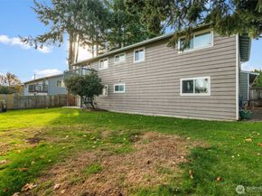 19234 121st Place SE, Kent WA 98031