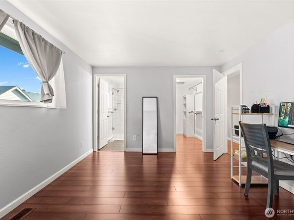 19234 121st Place SE, Kent WA 98031