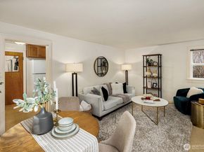 548 NE 102nd Street, Seattle WA 98125