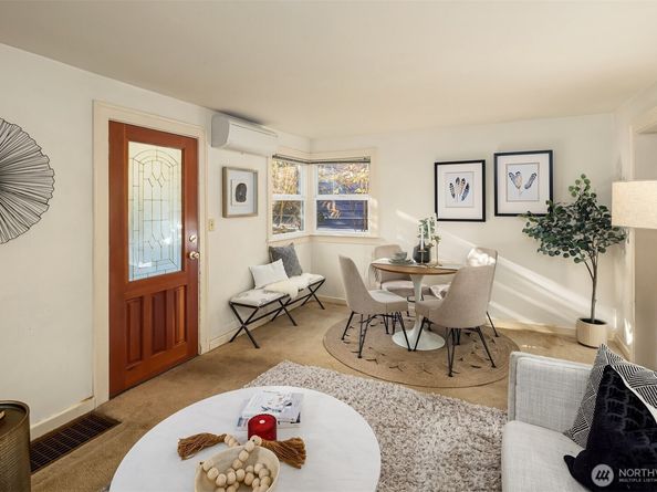 548 NE 102nd Street, Seattle WA 98125