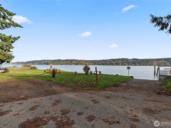 13277 Shoreline Drive SE, Olalla WA 98359