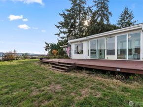 13277 Shoreline Drive SE, Olalla WA 98359