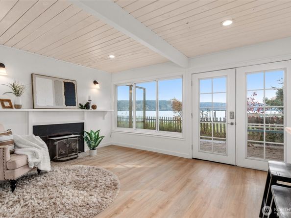 13277 Shoreline Drive SE, Olalla WA 98359