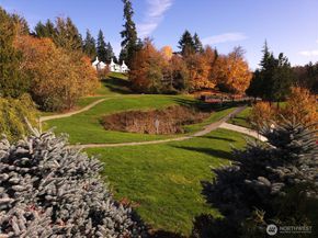 3935 226th Place SE 313, Issaquah WA 98029