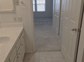 3935 226th Place SE 313, Issaquah WA 98029