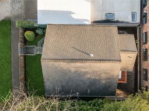 151 77th Street N, Seattle WA 98103