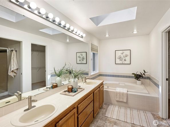 6559 Gleneagle Avenue SW, Port Orchard WA 98367