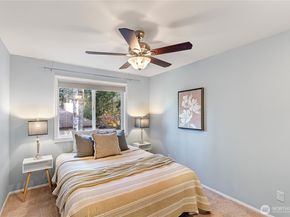 6559 Gleneagle Avenue SW, Port Orchard WA 98367