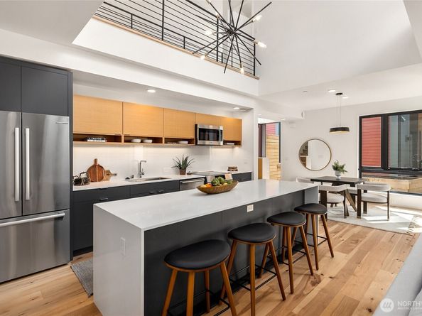 230 Canopy Path NW, Bainbridge Island WA 98110