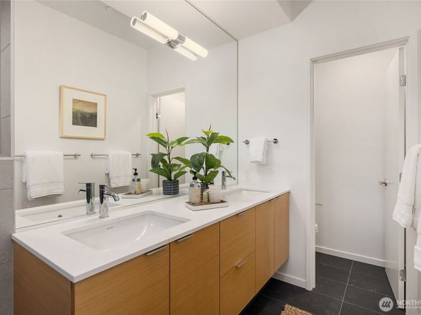 230 Canopy Path NW, Bainbridge Island WA 98110