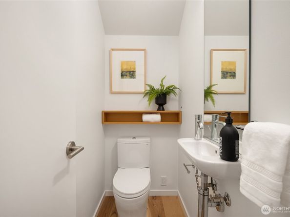 230 Canopy Path NW, Bainbridge Island WA 98110