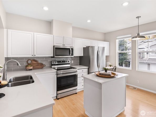 14007 69TH Drive SE B2, Snohomish WA 98296