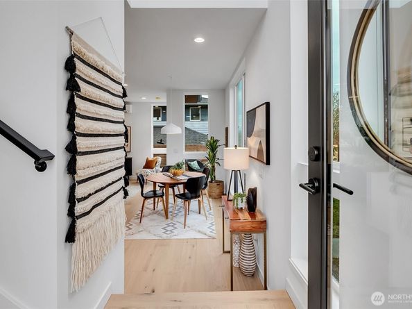 3612 B SW Othello, Seattle WA 98126