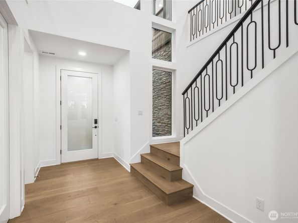 8501 137th Avenue SE, Newcastle WA 98059