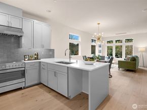 1416 N 47th Street B, Seattle WA 98103