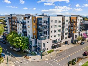 15100 6th Avenue SW 420, Burien WA 98166