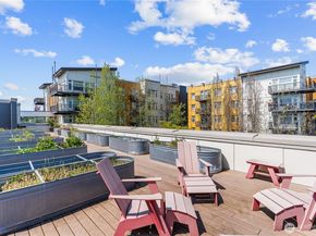 15100 6th Avenue SW 420, Burien WA 98166