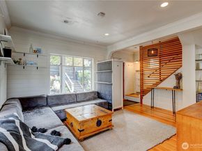 2247 14th Avenue W, Seattle WA 98119