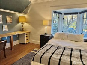 2247 14th Avenue W, Seattle WA 98119