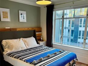 2247 14th Avenue W, Seattle WA 98119