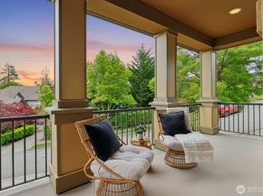 721 Lingering Pine Drive NW, Issaquah WA 98027