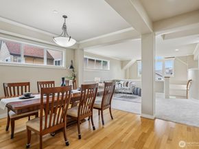 721 Lingering Pine Drive NW, Issaquah WA 98027