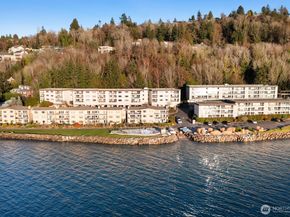 10203 47th Avenue SW C5, Seattle WA 98146