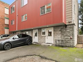 116 13th Avenue, Seattle WA 98122