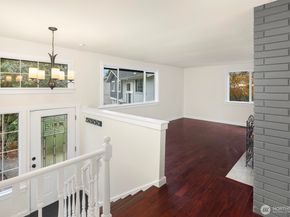 6024 S 127th Place, Seattle WA 98178